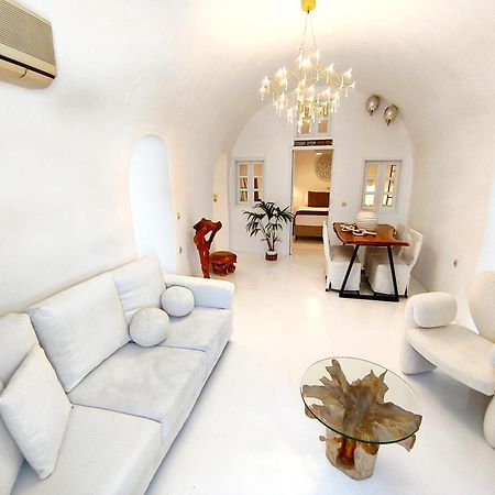 The Magic Luxury Cave Suites Vothon Exterior photo