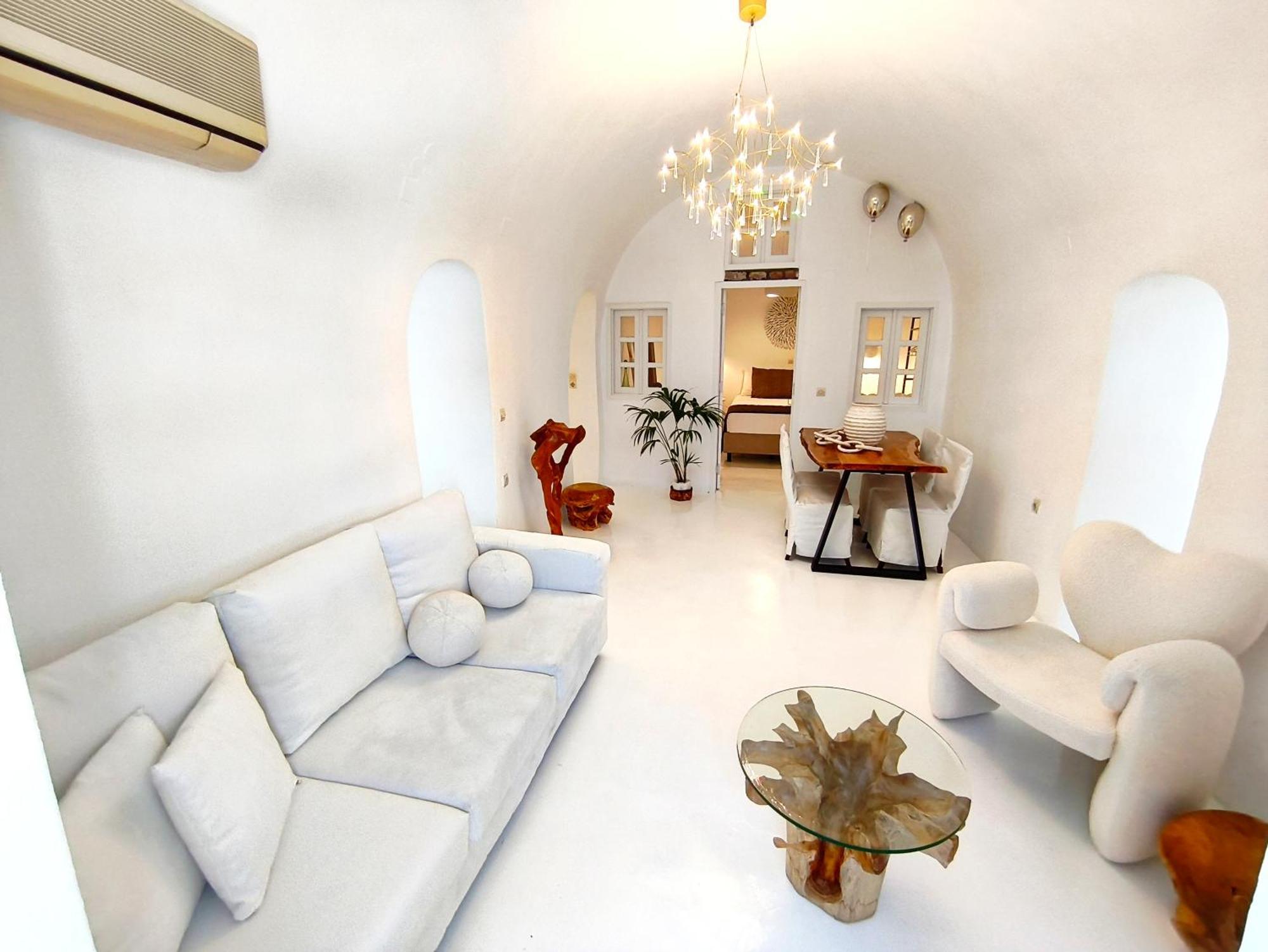 The Magic Luxury Cave Suites Vothon Exterior photo